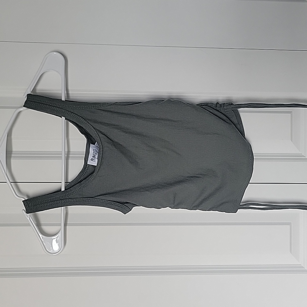 4/$20 Princess Polly tank